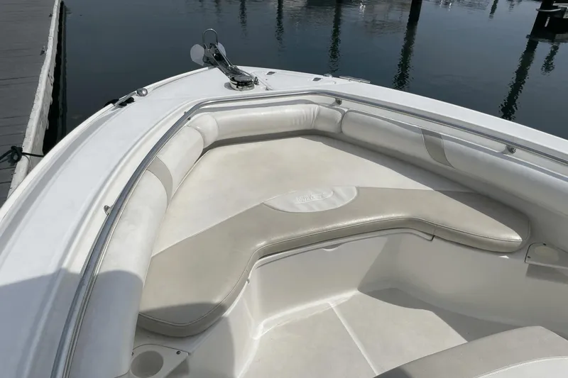 Slide: The Image of Boston Whaler 240 Outrage 2008 - 23