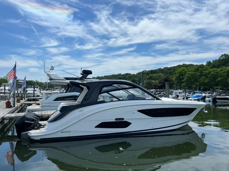 Slide: The Image of Sea Ray Sundancer 370 Outboard 2023 - 0