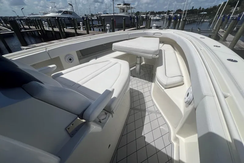 Slide: The Image of HCB 42 Five Wahoos - Cockpit - 9