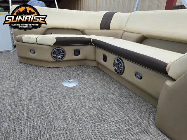 Slide: The Image of SunCatcher Select 322C 2025 - 22