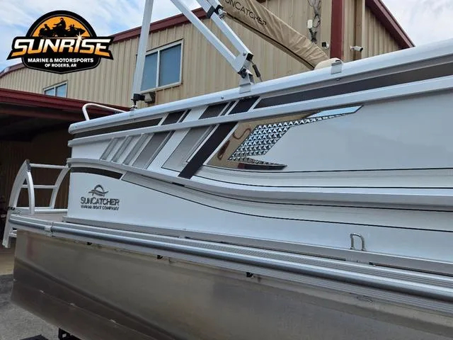 Slide: The Image of SunCatcher Select 322C 2025 - 26