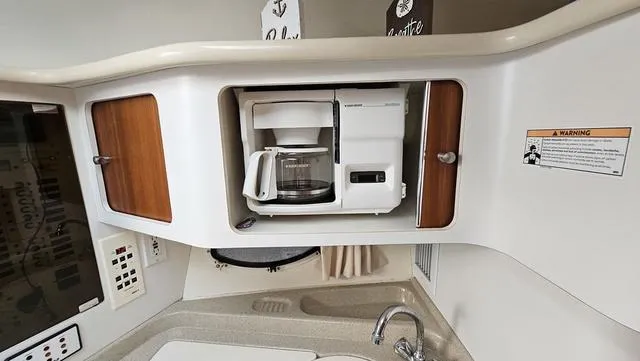 Slide: The Image of Chris-Craft 328 Express Cruiser 2000 - 27