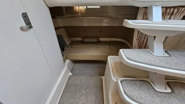 Slide: The Image of Chris-Craft 328 Express Cruiser 2000 - 21