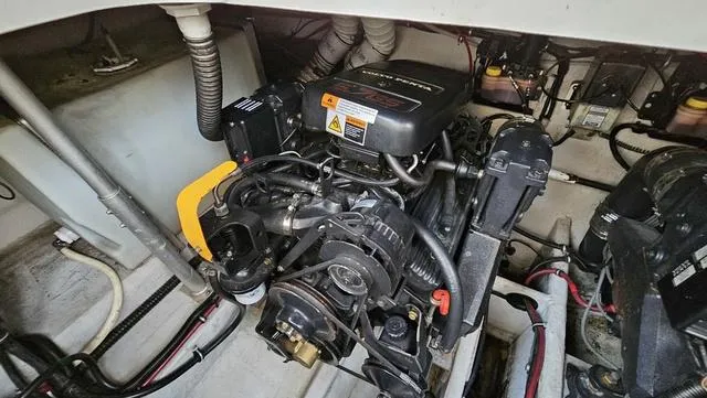 Slide: The Image of Chris-Craft 328 Express Cruiser 2000 - 31