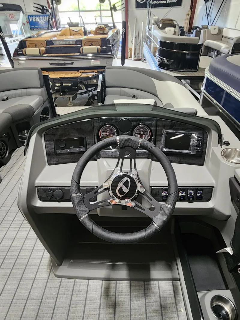 Slide: The Image of Tahoe LTZ 2385 Quad Lounge 2025 - 15