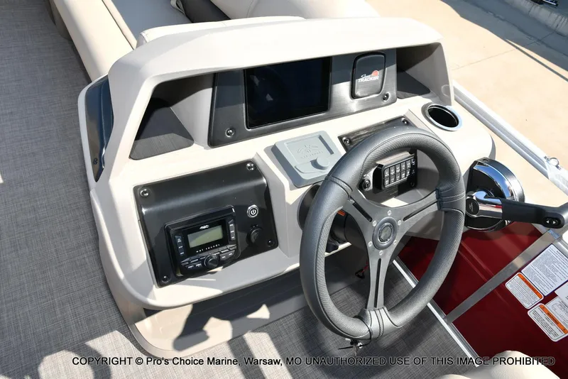 Slide: The Image of Sun Tracker Party Barge 22 DLX w/150 Mercury 4 Stroke 2025 - 19