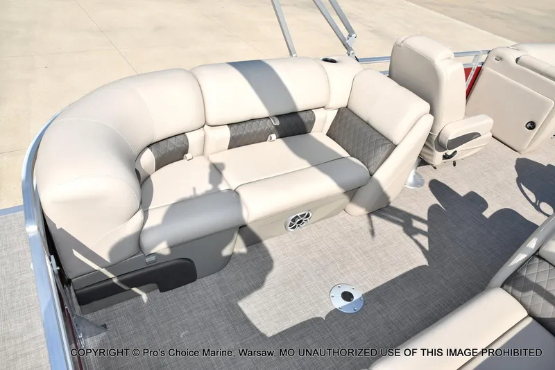 Slide: The Image of Sun Tracker Party Barge 22 DLX w/150 Mercury 4 Stroke 2025 - 30