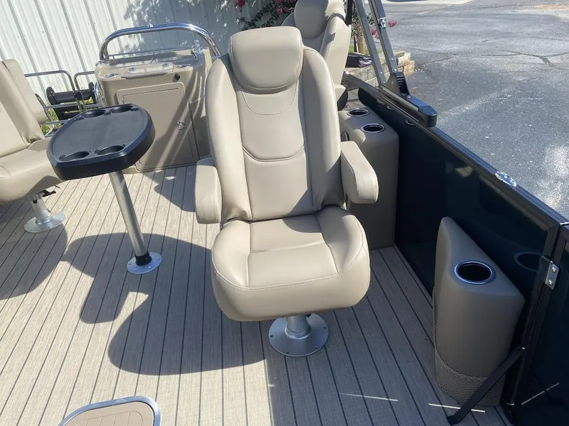 Slide: The Image of Starcraft EXS 1 HB4 2025 - 15