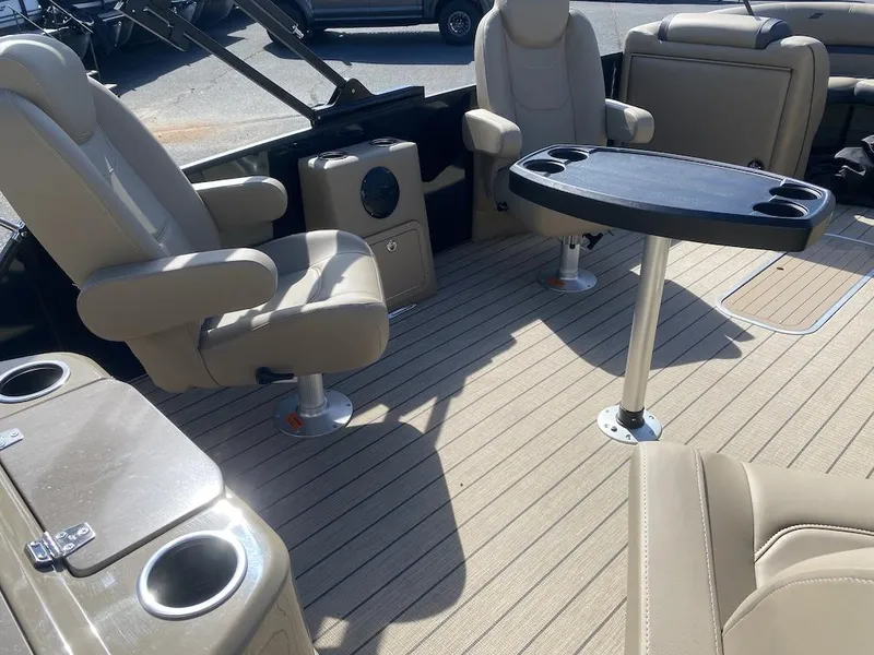 Slide: The Image of Starcraft EXS 1 HB4 2025 - 16