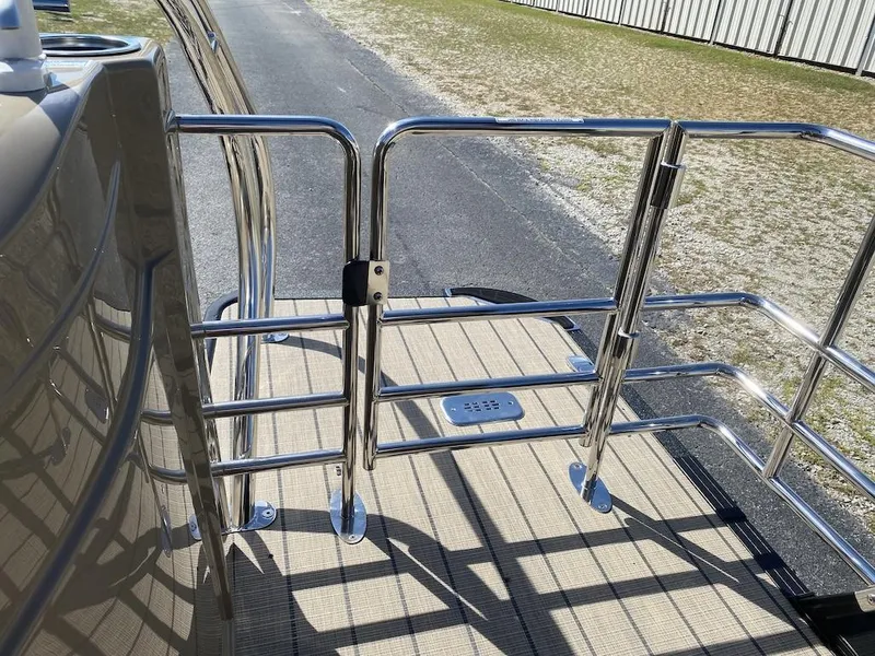 Slide: The Image of Starcraft EXS 1 HB4 2025 - 21