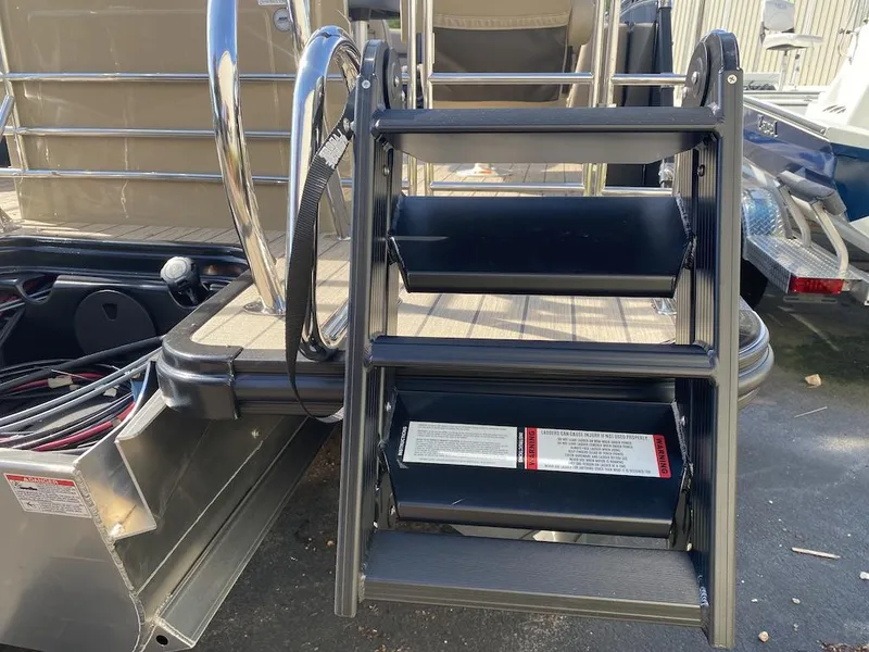 Slide: The Image of Starcraft EXS 1 HB4 2025 - 5