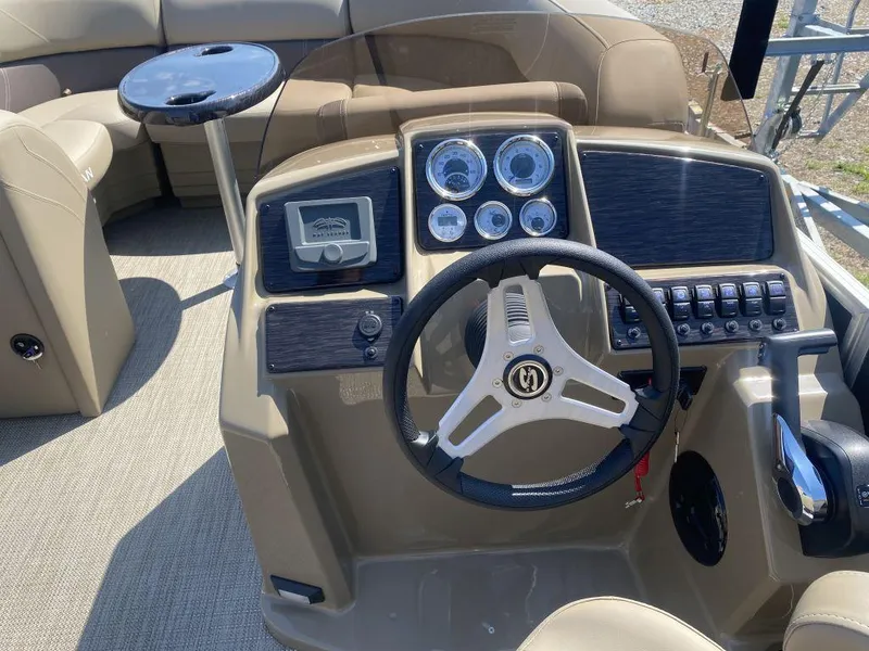 Slide: The Image of Sylvan 822 CLZ DH 2025 - 4