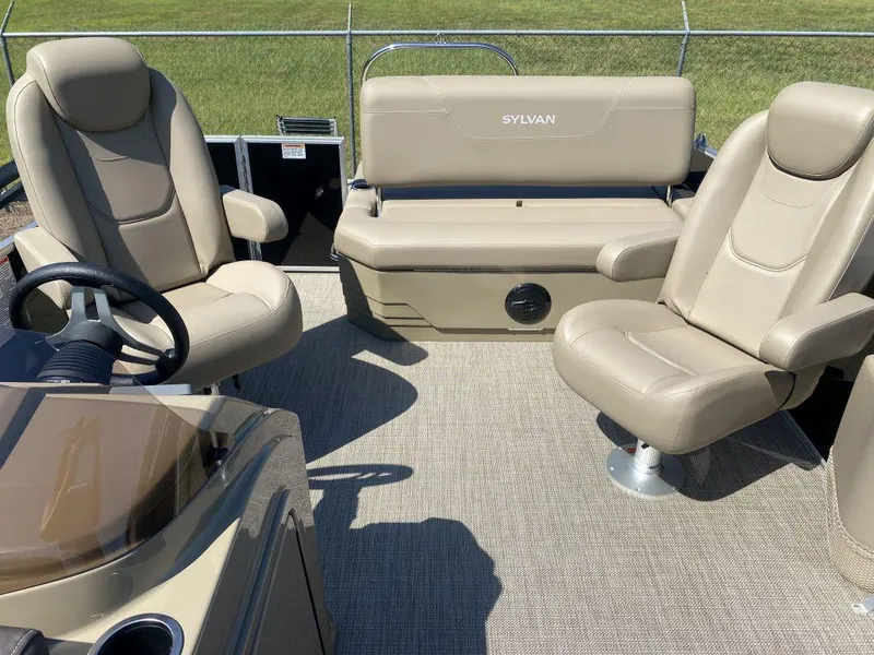 Slide: The Image of Sylvan 822 CLZ DH 2025 - 7