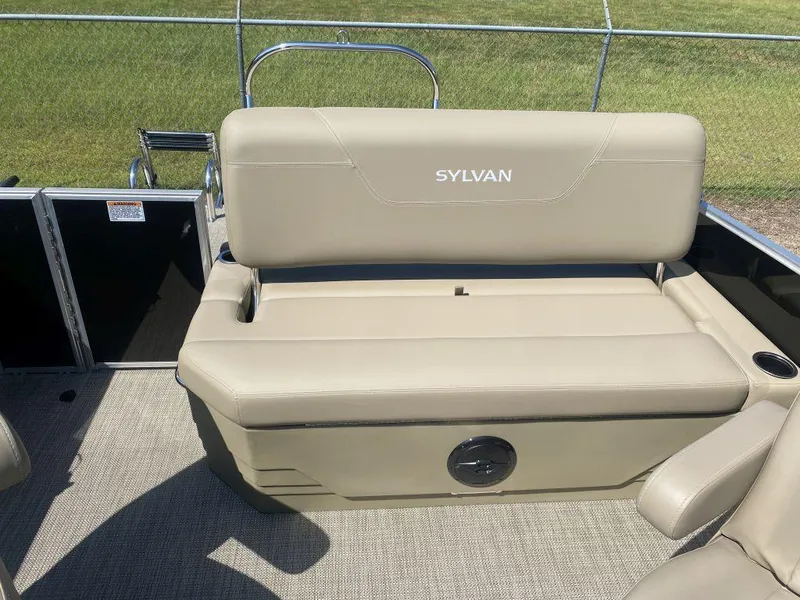 Slide: The Image of Sylvan 822 CLZ DH 2025 - 8