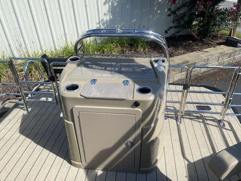 Slide: The Image of Starcraft EXS 1 HB4 2025 - 16