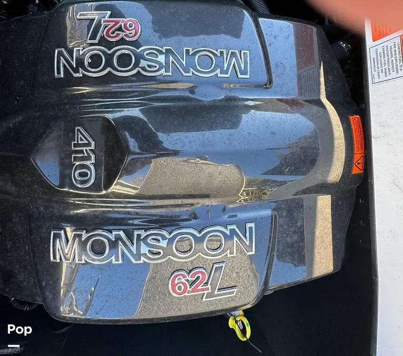 Slide: The Image of 2017 Malibu 21VLX for sale in Lake Oswego, OR - 13