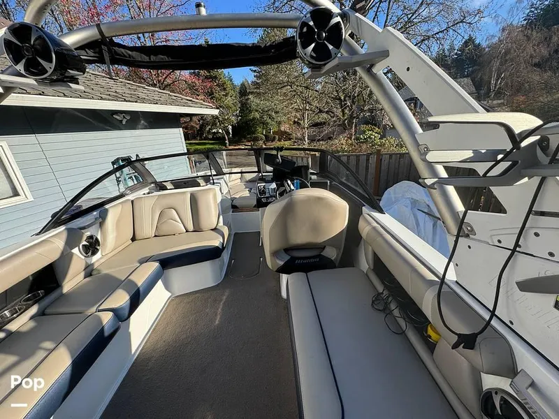 Slide: The Image of 2017 Malibu 21VLX for sale in Lake Oswego, OR - 52