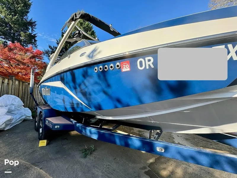 Slide: The Image of 2017 Malibu 21VLX for sale in Lake Oswego, OR - 65