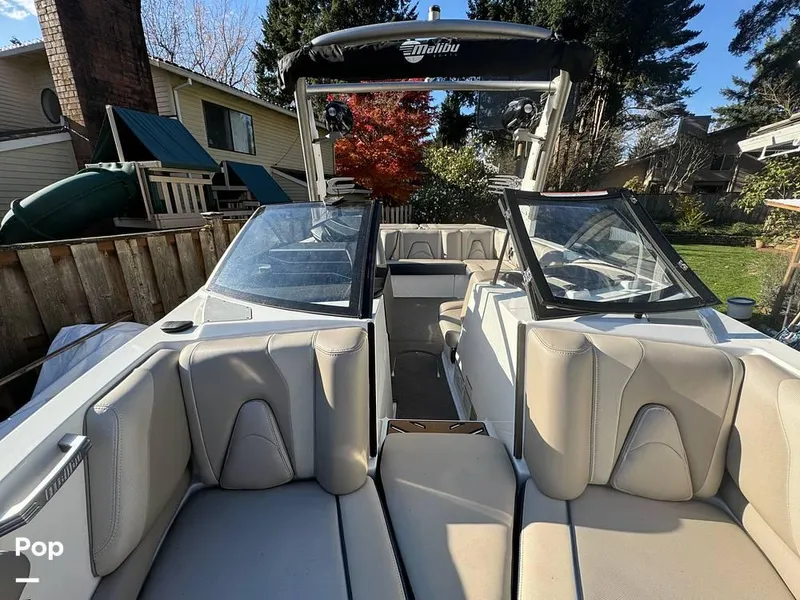 Slide: The Image of 2017 Malibu 21VLX for sale in Lake Oswego, OR - 7