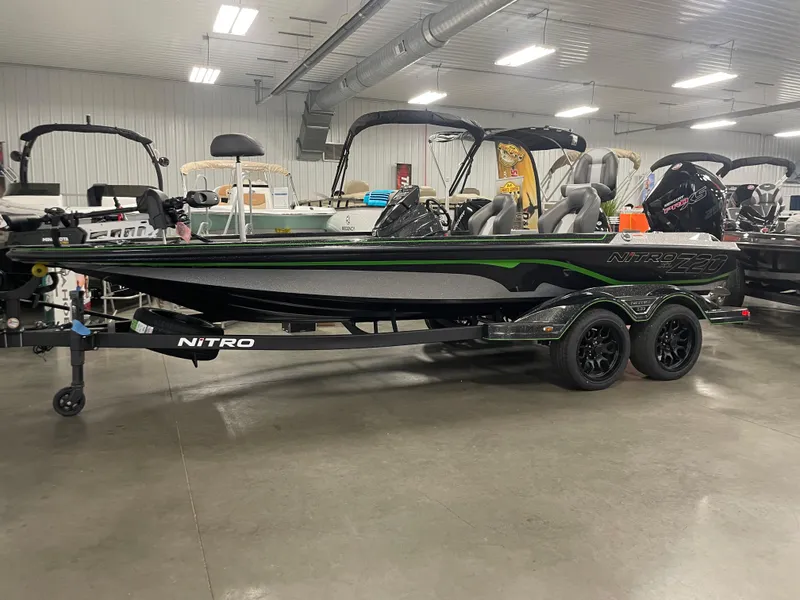 The Image of 2025 Nitro Z20 XL Pro boat in showroom, side view. - 1