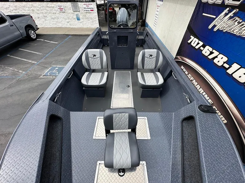 Slide: The Image of 2025 Duckworth 20 Advantage Access boat interior with four seats and modern design. - 16