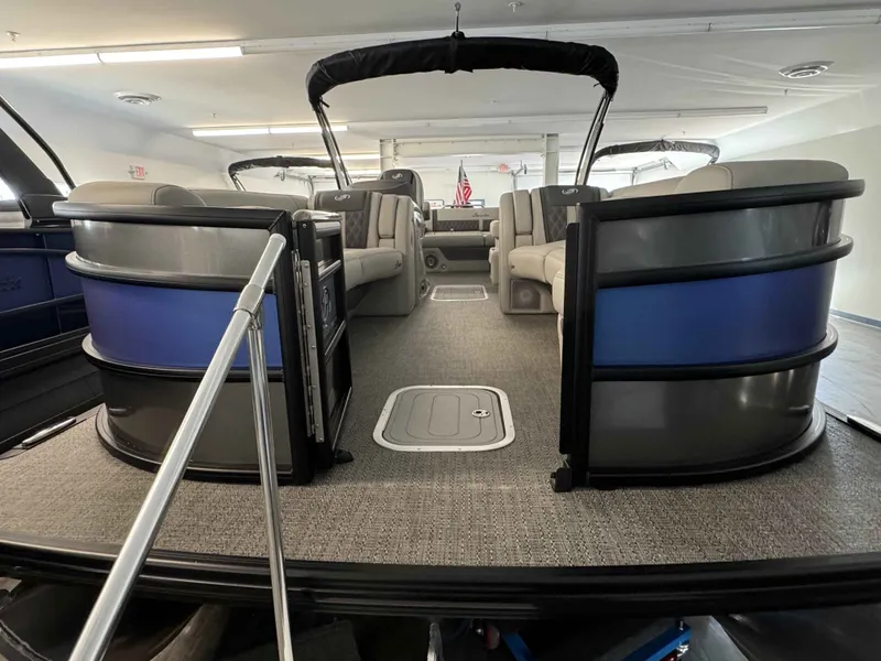 Slide: The Image of Barletta LUSSO 25U 2025 - 5