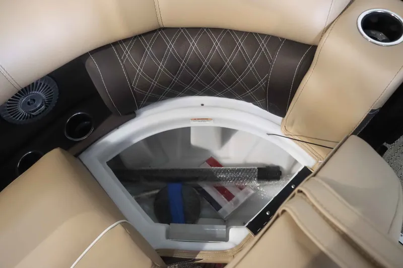 Slide: The Image of Barletta Lusso 23UC 2025 - 10