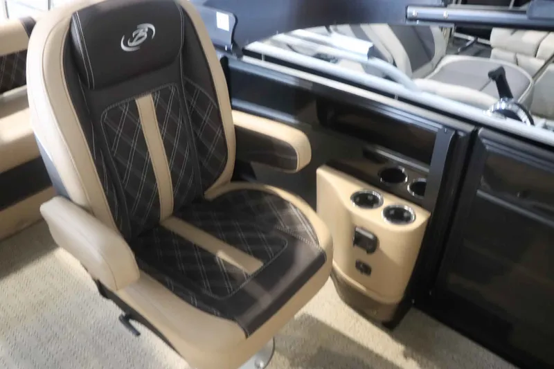 Slide: The Image of Barletta Lusso 23UC 2025 - 12