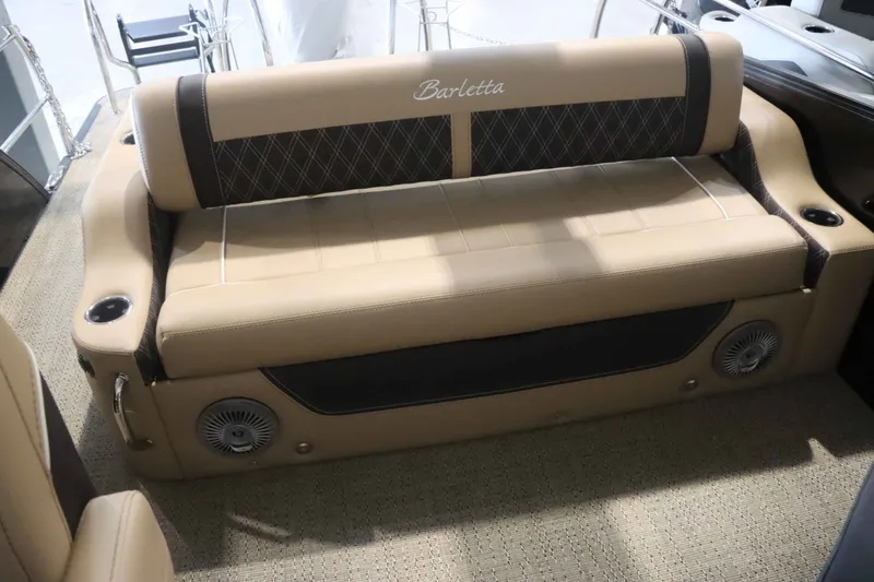 Slide: The Image of Barletta Lusso 23UC 2025 - 16