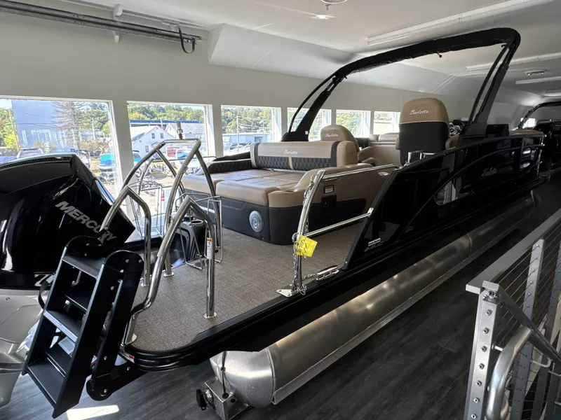 Slide: The Image of Barletta Lusso 23UC 2025 - 2