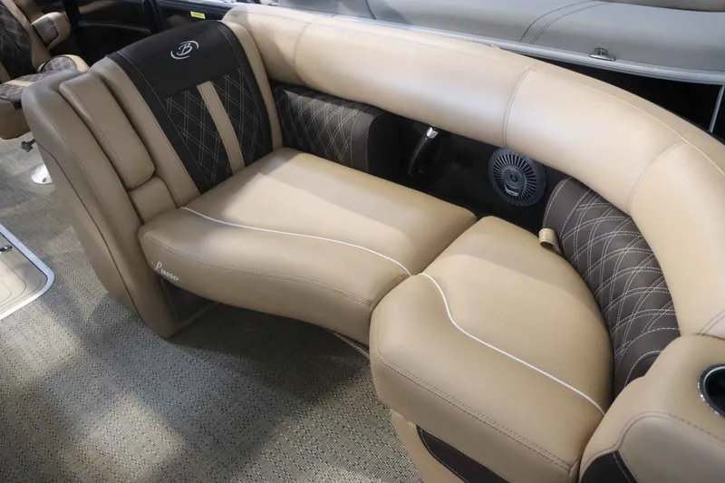 Slide: The Image of Barletta Lusso 23UC 2025 - 7