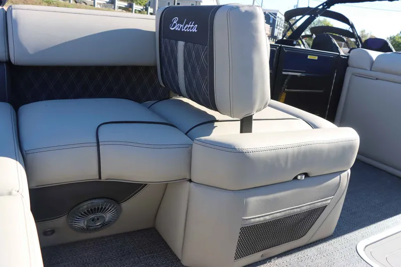 Slide: The Image of Barletta Lusso 23UA 2025 - 10