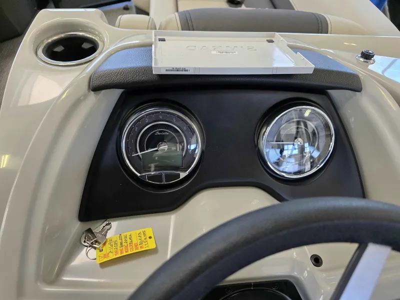 Slide: The Image of Barletta Cabrio 22QC 2025 - 12