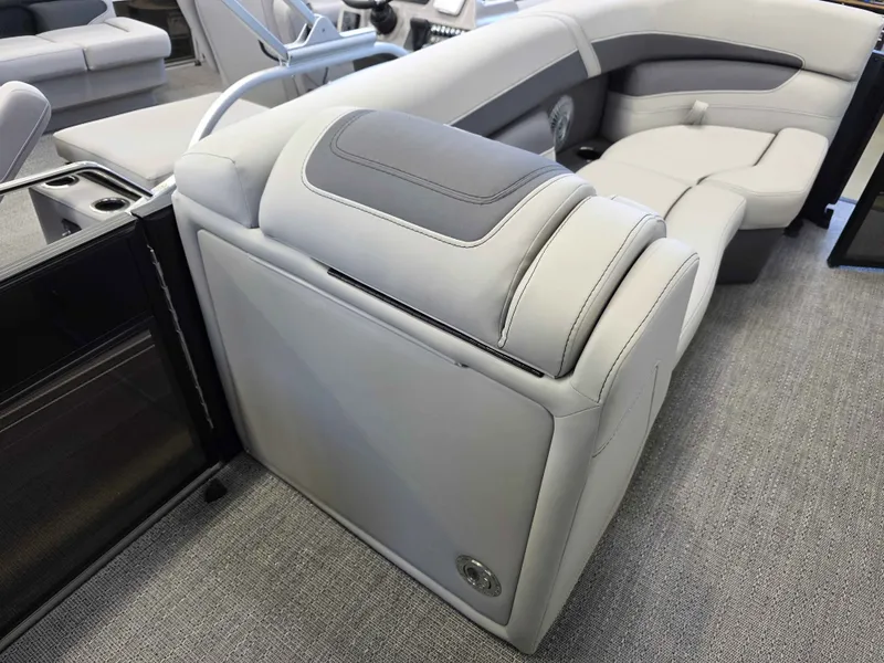 Slide: The Image of Barletta Cabrio 22QC 2025 - 14