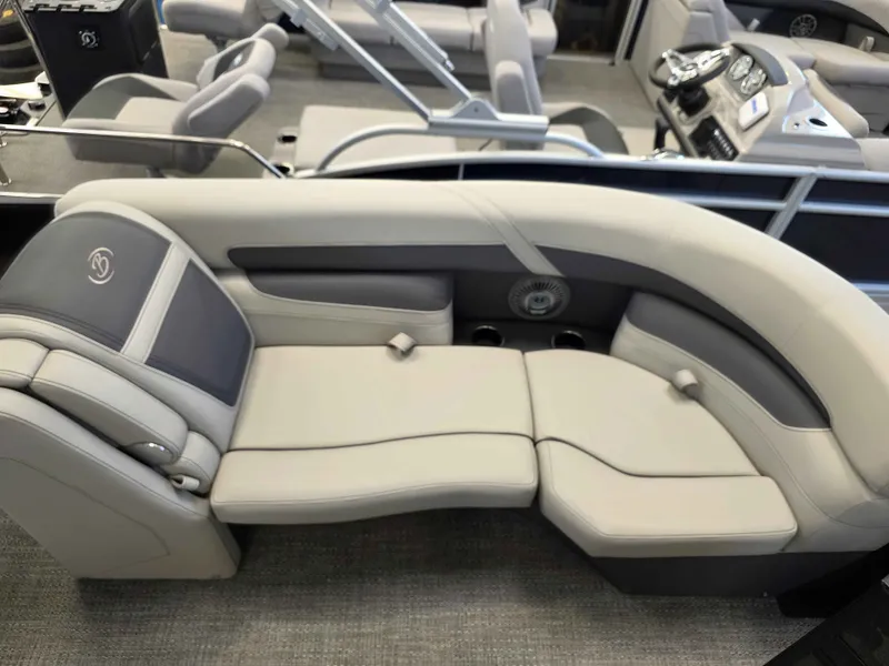 Slide: The Image of Barletta Cabrio 22QC 2025 - 6