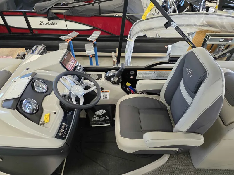 Slide: The Image of Barletta Cabrio 22QC 2025 - 8