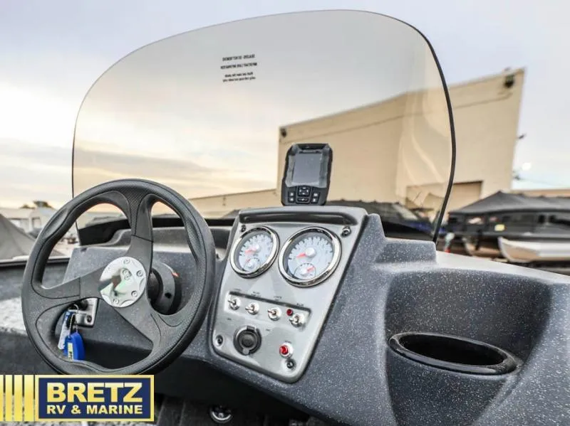 Slide: The Image of Pro V-16 SC 2025 - 11