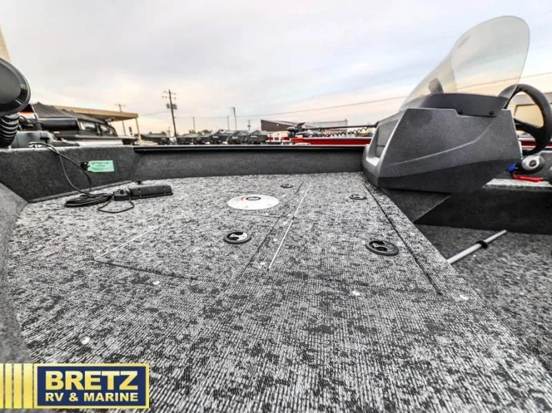 Slide: The Image of Pro V-16 SC 2025 - 9