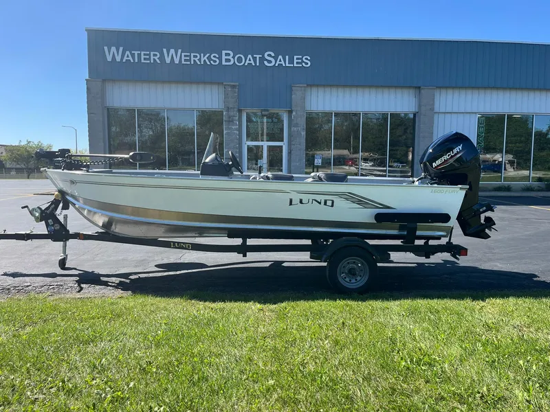 The Image of 2025 Lund 1600 Fury SS boat at Water Werks Boat Sales dealership. - 0