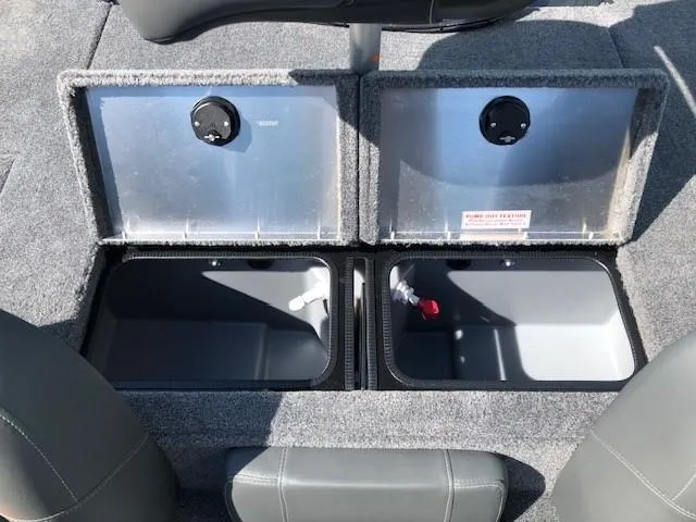 Slide: The Image of 2025 Tracker Pro Team 195 TXW Tournament Edition boat storage compartments. - 23