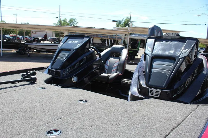 Slide: The Image of 2022 Nitro Z19 Pro boat with dual consoles and seating, displayed outdoors. - 8