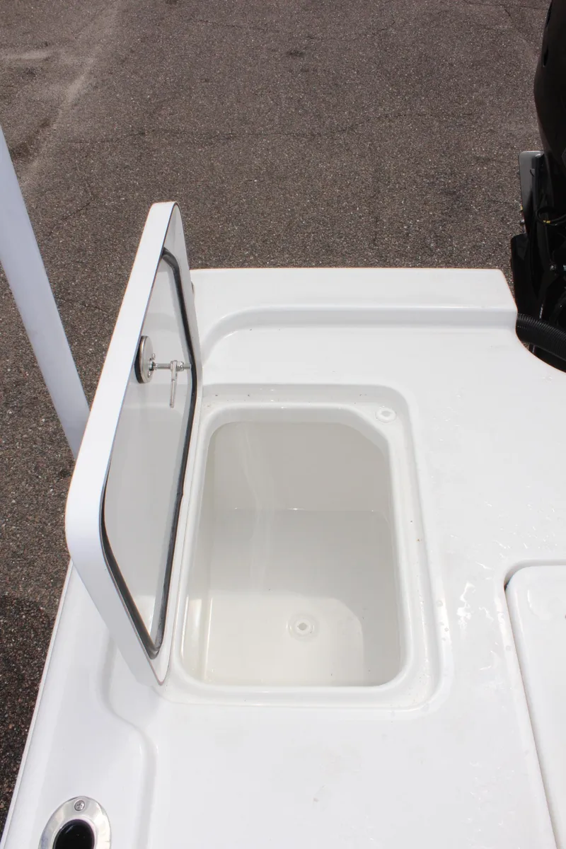 Slide: The Image of Sea Pro 250 Bay 2025 - 15