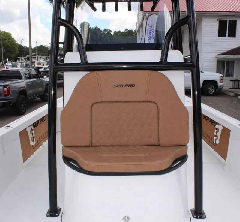 Slide: The Image of Sea Pro 250 Bay 2025 - 39