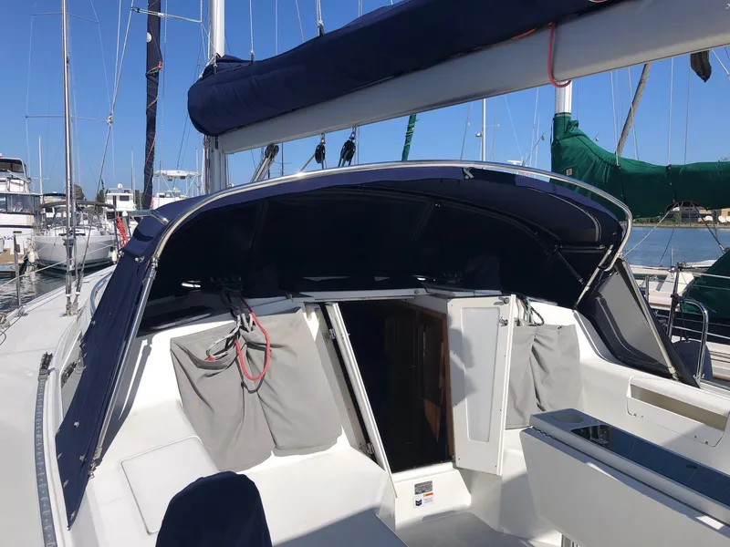 Slide: The Image of Off shore dodger w hand rails - 32