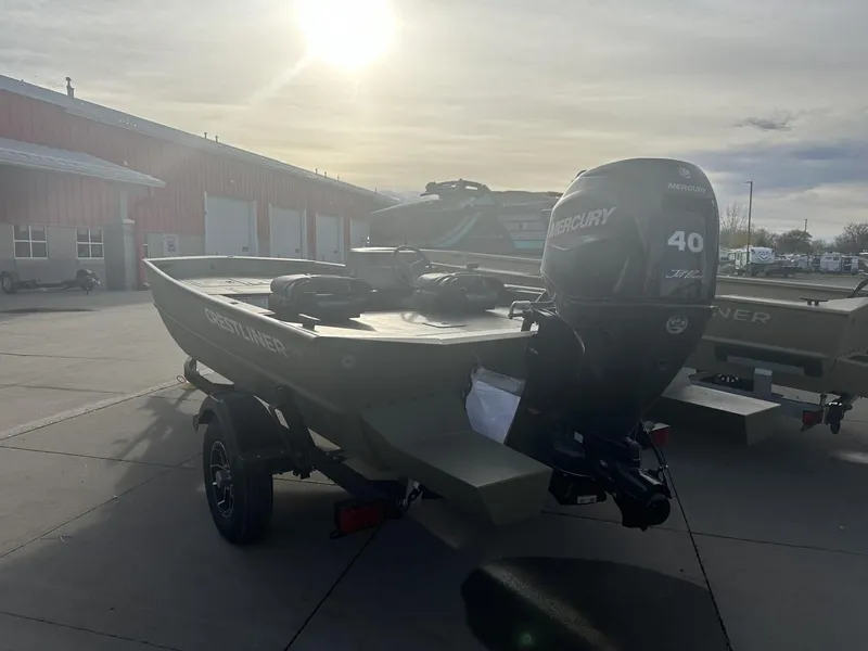 Slide: The Image of Crestliner CRESTLINER 1660 Retriever Side Console 2025 - 4