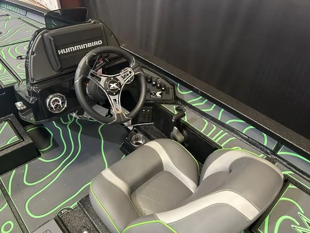 Slide: The Image of Xpress X19 Pro Bass W/Yamaha 200 "SHO" 2025 - 10