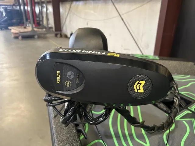 Slide: The Image of Xpress X19 Pro Bass W/Yamaha 200 "SHO" 2025 - 8