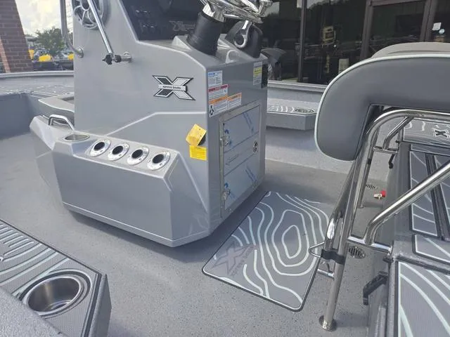 Slide: The Image of Xpress H22 2025 - 17