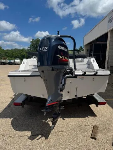 Slide: The Image of Starcraft SVX 210 OB 2024 - 2