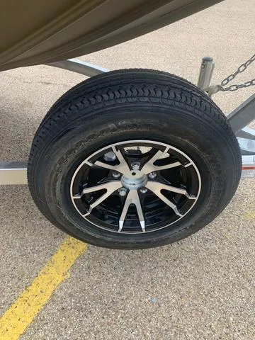 Slide: The Image of G3 1652VBW 2023 - 3